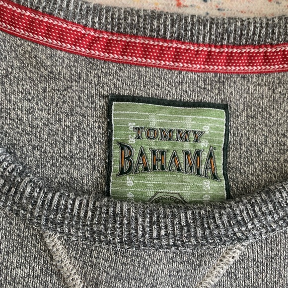 Tommy Bahama Brand Patriots NFL Sweater - Picture 11 of 12